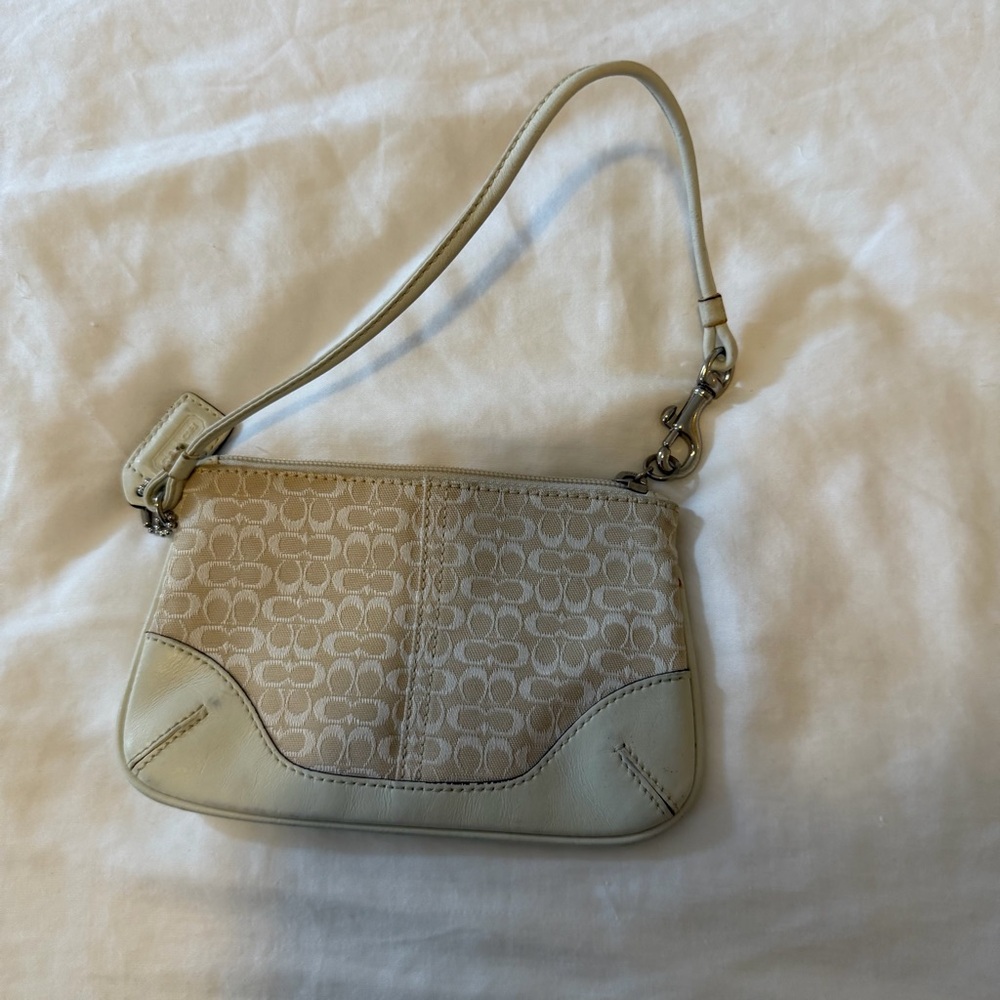 Elegant Cream Designer Shoulder Bag
